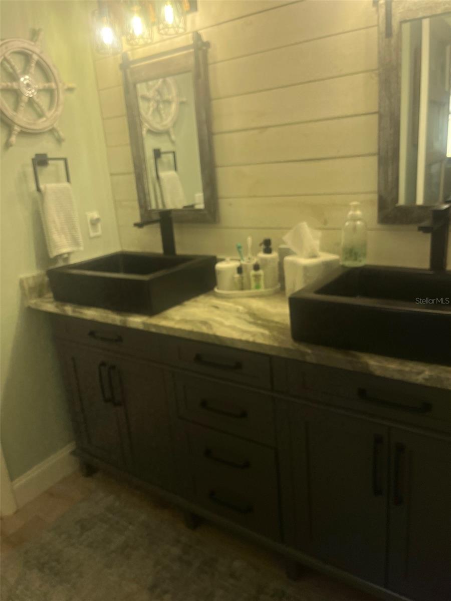 700 STARKEY RD #1414, LARGO, FL, 33771