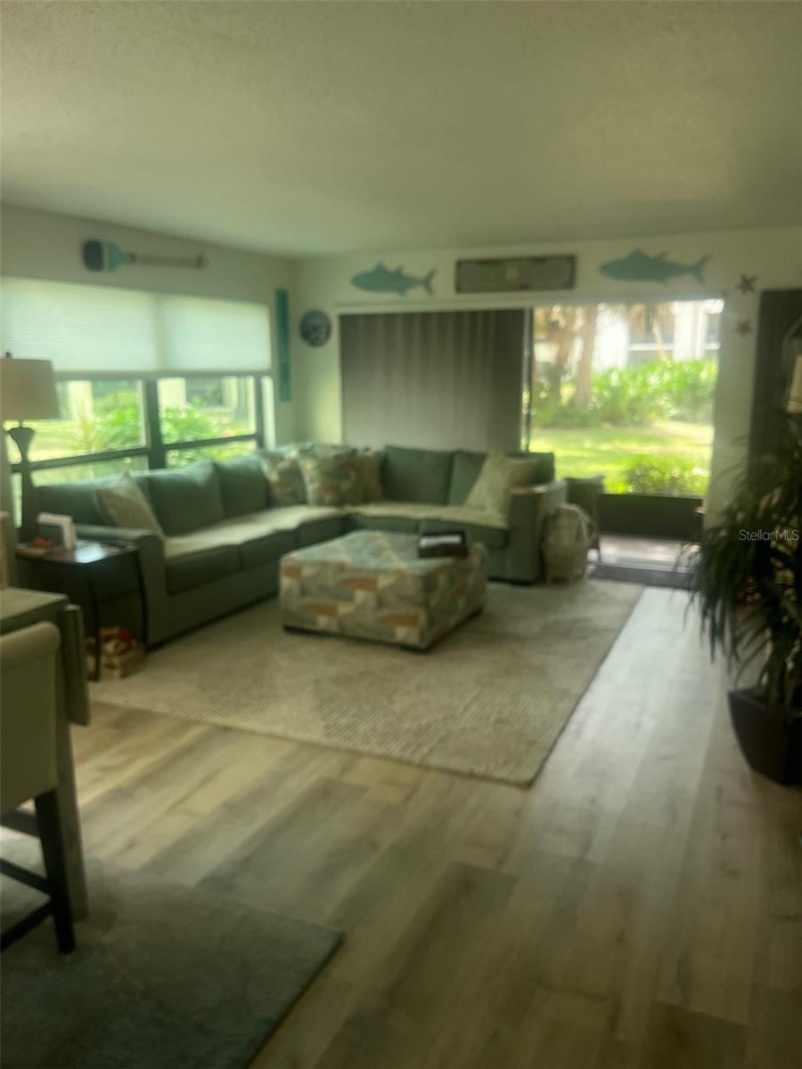 700 STARKEY RD #1414, LARGO, FL, 33771