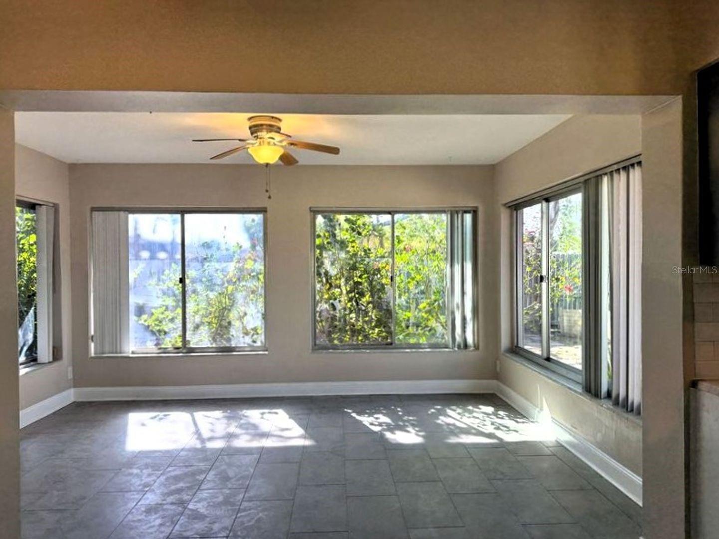 2489 DEL RIO WAY, DUNEDIN, FL, 34698