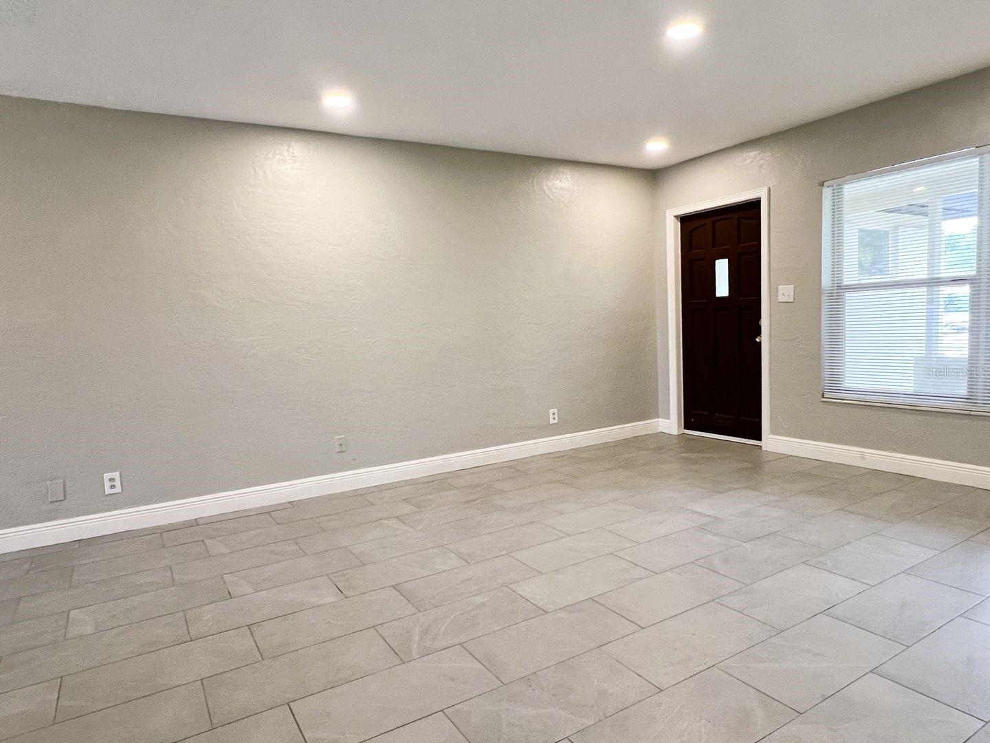 2489 DEL RIO WAY, DUNEDIN, FL, 34698