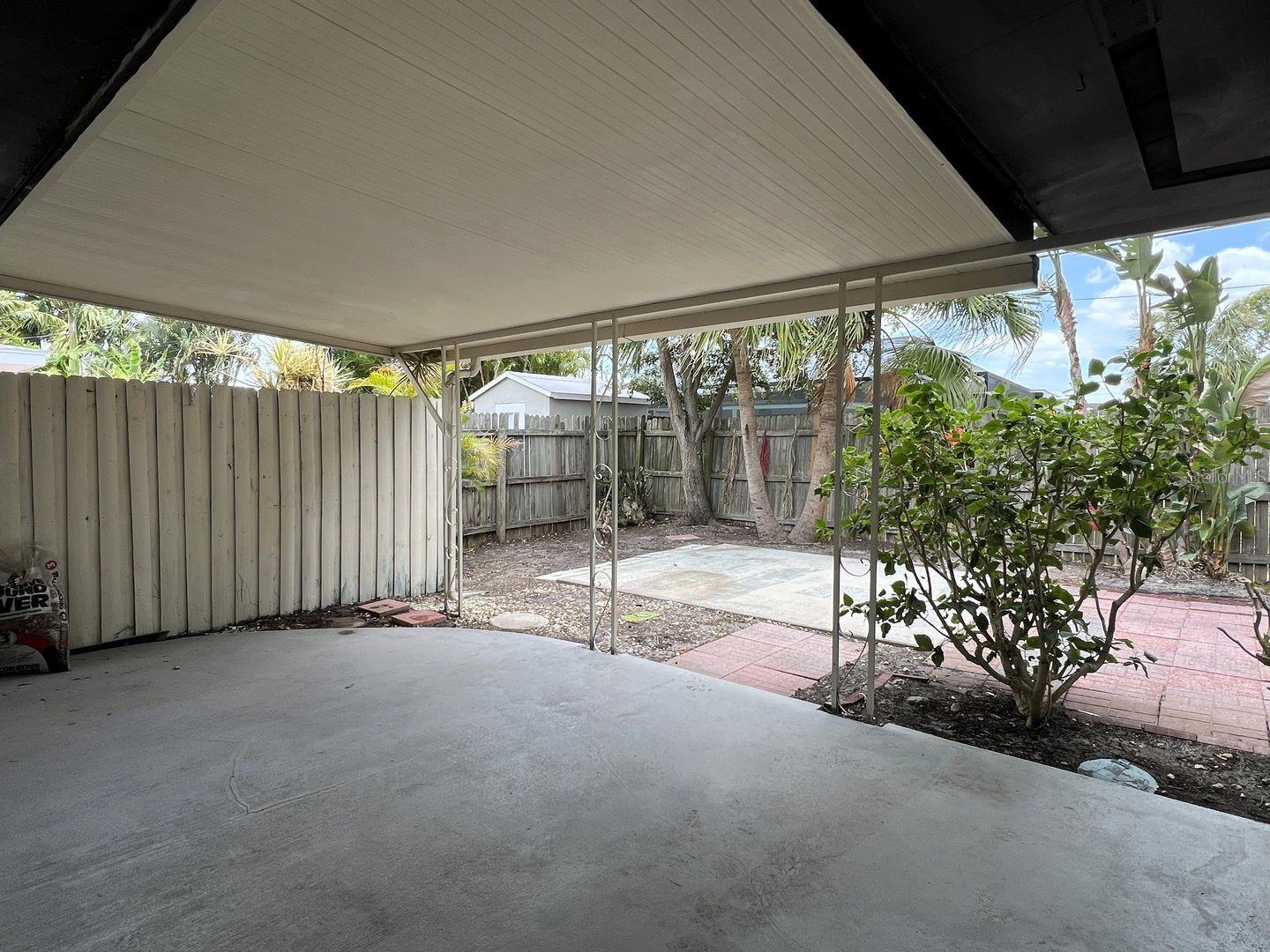 2489 DEL RIO WAY, DUNEDIN, FL, 34698