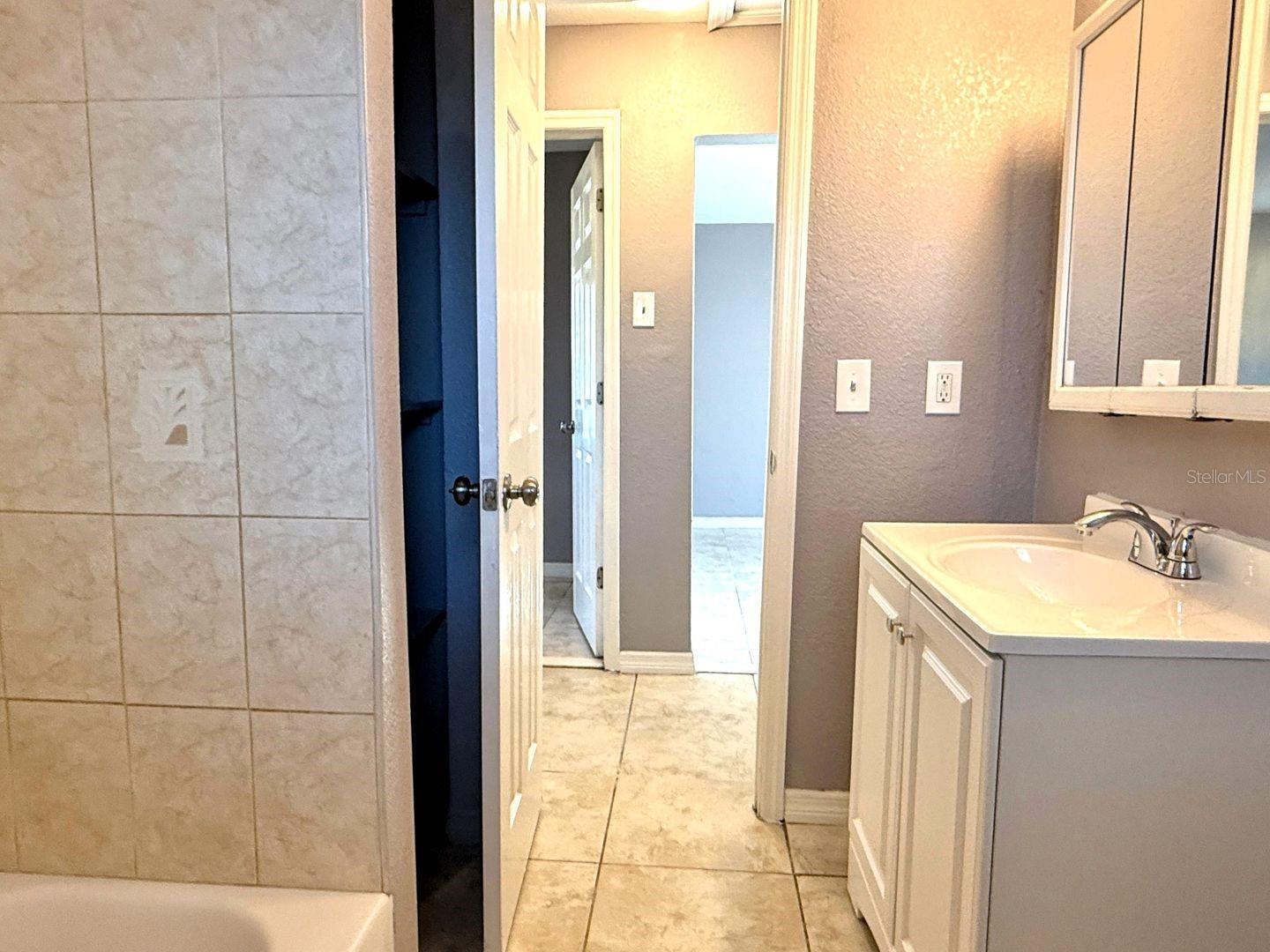 2489 DEL RIO WAY, DUNEDIN, FL, 34698