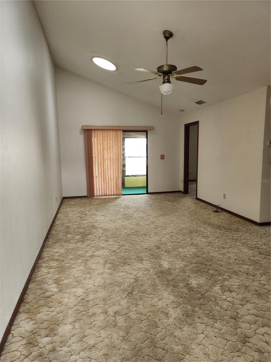 415 SHANGRI LA CIR, EDGEWATER, FL, 32132