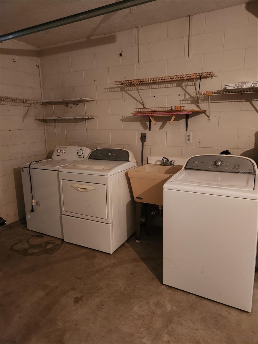 415 SHANGRI LA CIR, EDGEWATER, FL, 32132