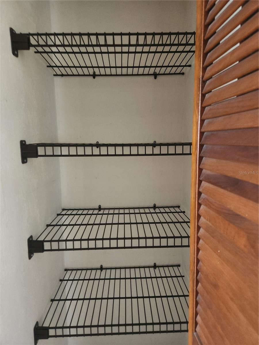 415 SHANGRI LA CIR, EDGEWATER, FL, 32132