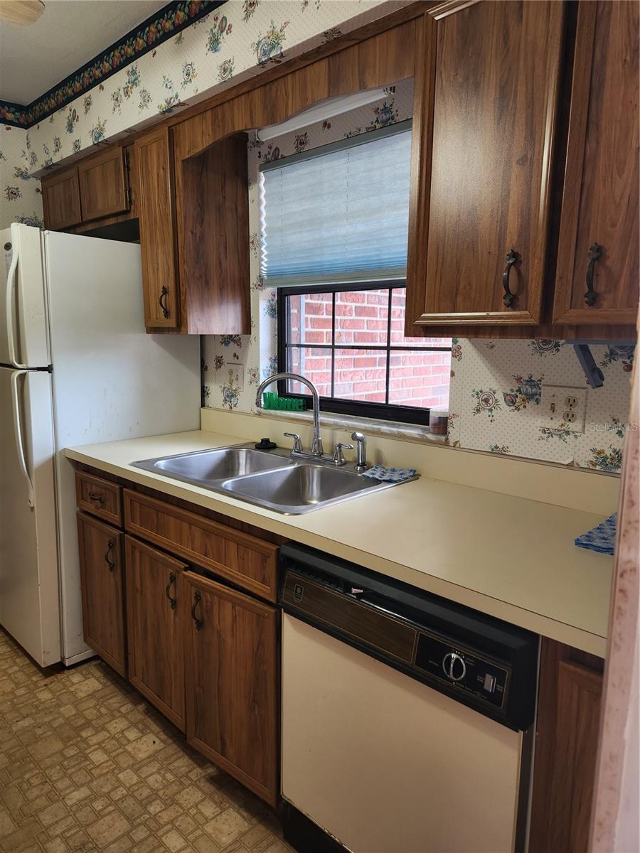 415 SHANGRI LA CIR, EDGEWATER, FL, 32132