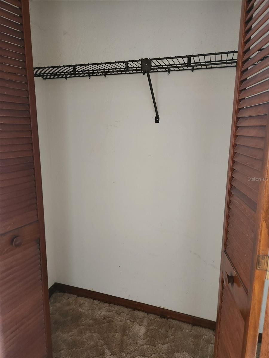 415 SHANGRI LA CIR, EDGEWATER, FL, 32132