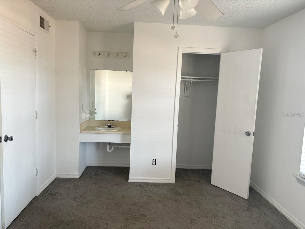 2302 MAKI RD #25, PLANT CITY, FL, 33563