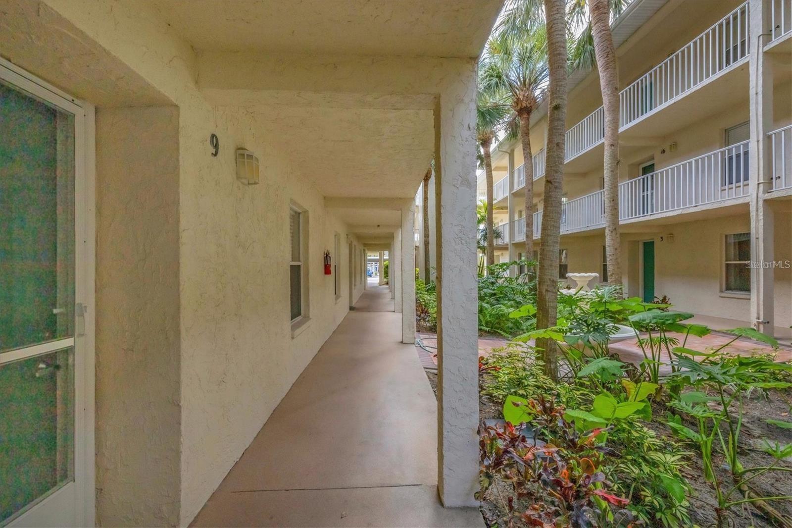 7294 CLOISTER DR #9, SARASOTA, FL, 34231