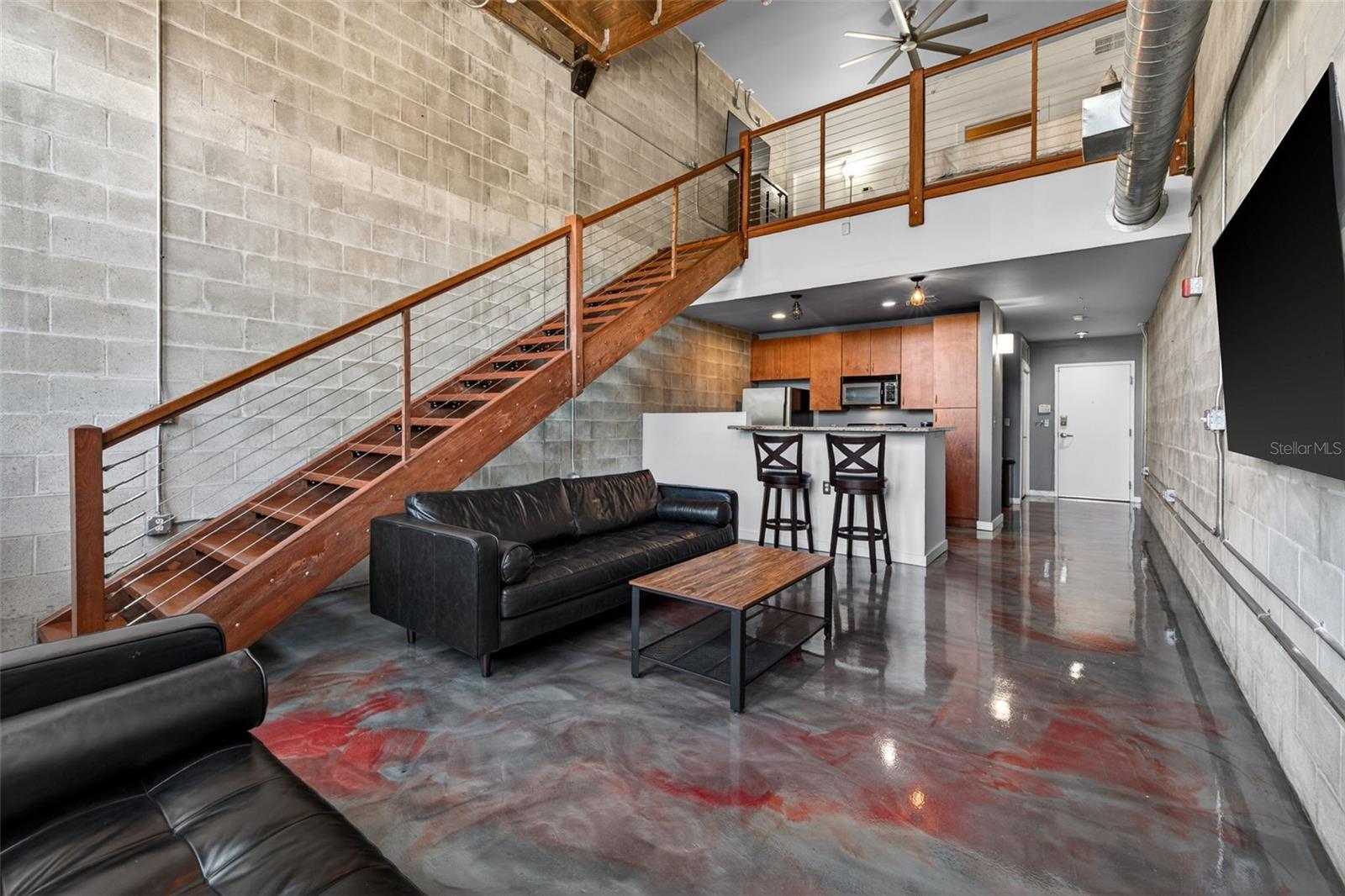 2001 E 2ND AVE #8, TAMPA, FL, 33605