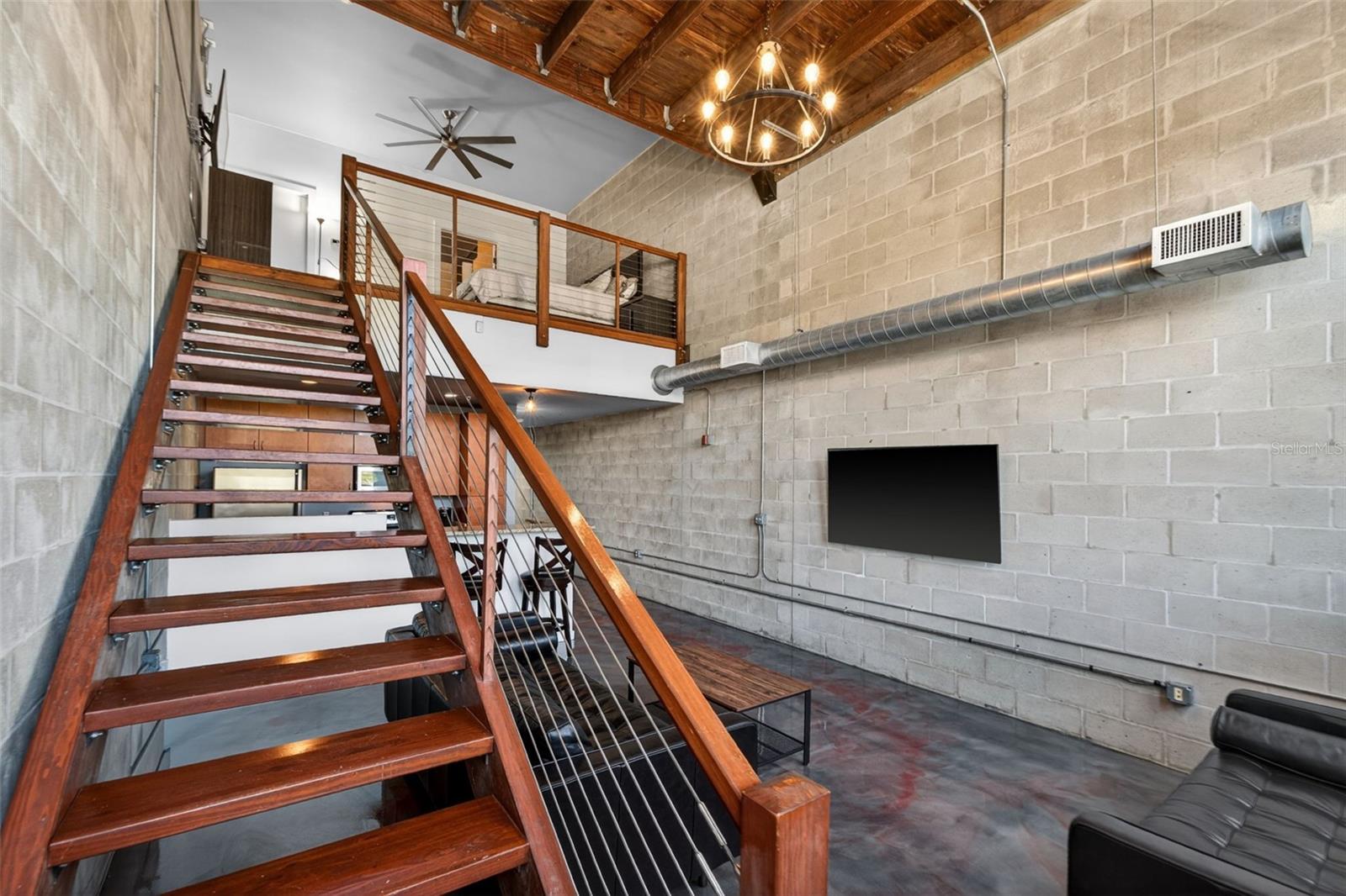 2001 E 2ND AVE #8, TAMPA, FL, 33605