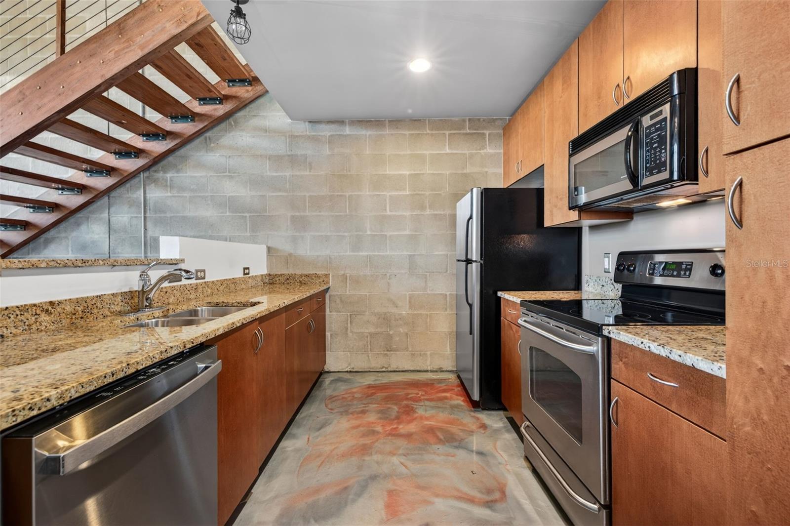 2001 E 2ND AVE #8, TAMPA, FL, 33605