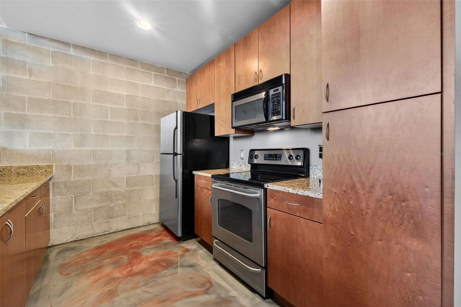 2001 E 2ND AVE #8, TAMPA, FL, 33605