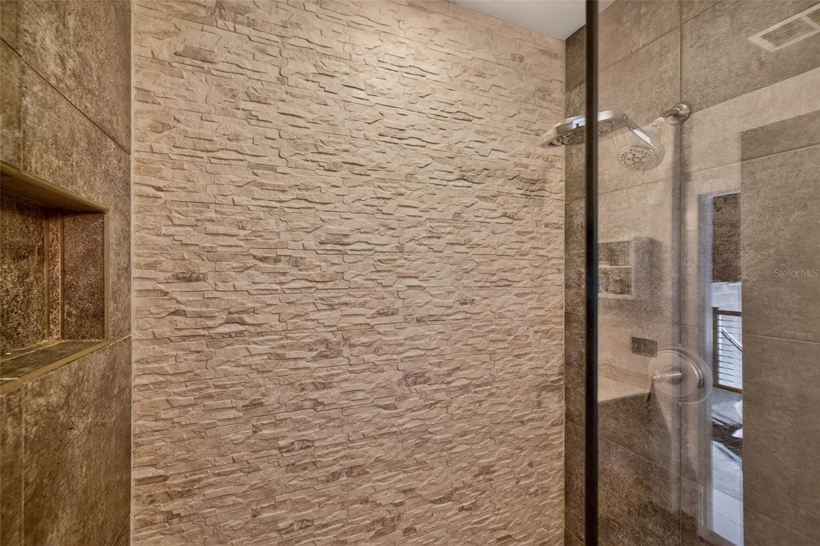 2001 E 2ND AVE #8, TAMPA, FL, 33605