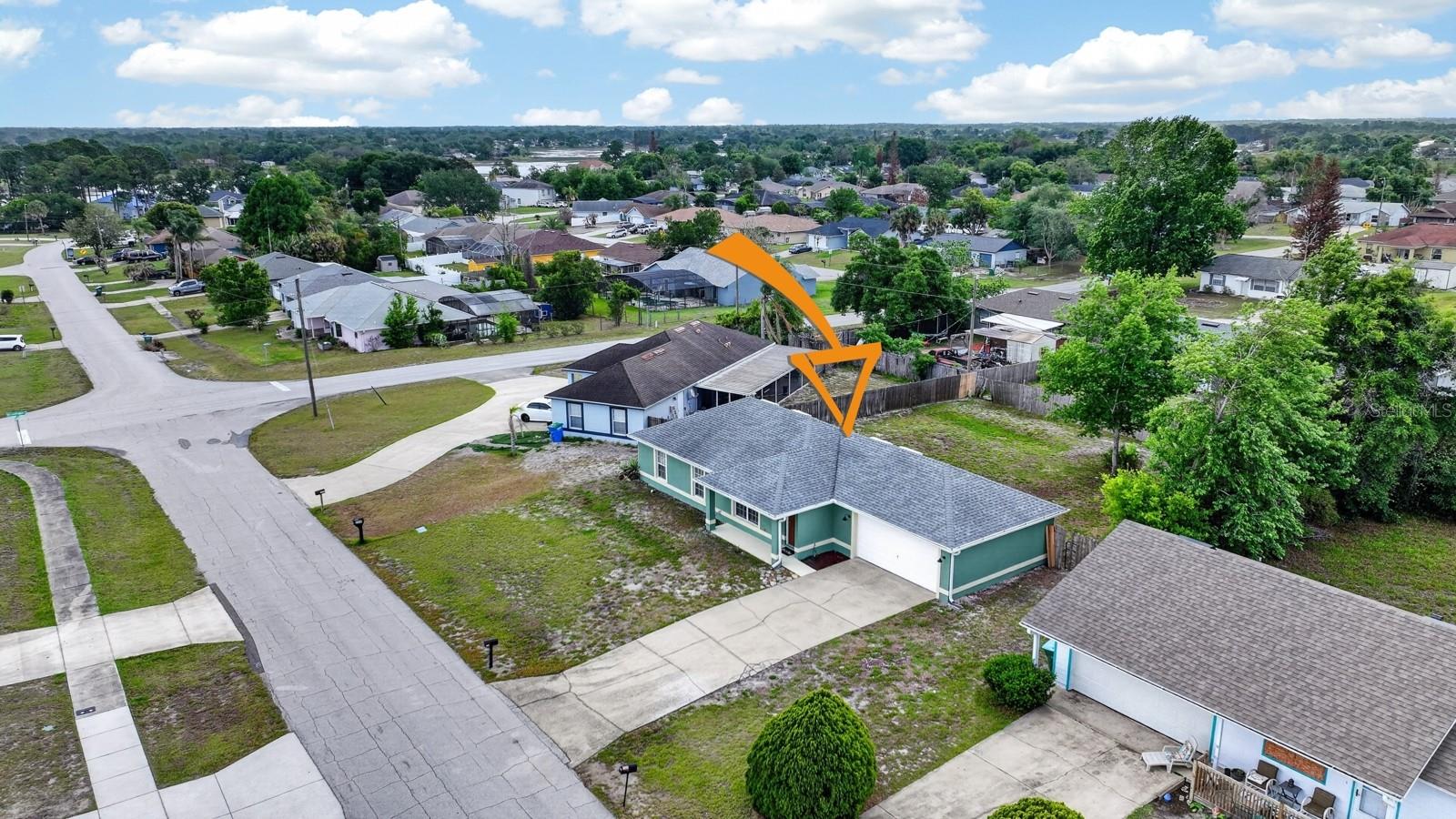 2301 WEATHERFORD DR, DELTONA, FL, 32738