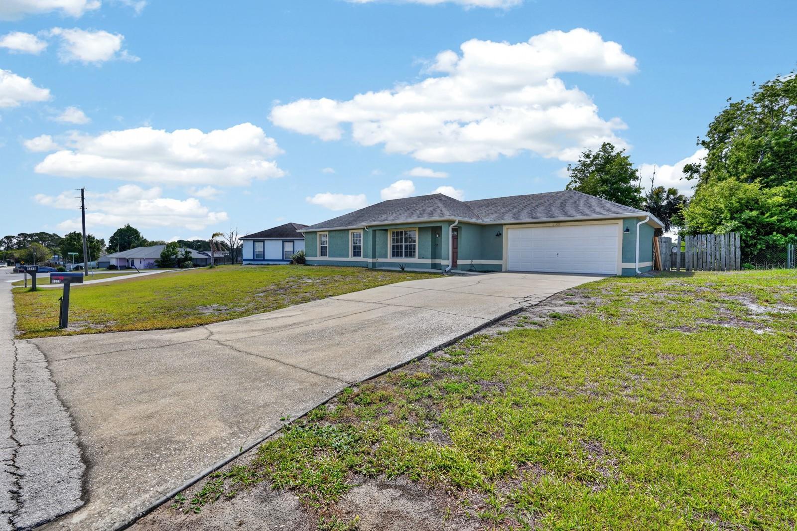 2301 WEATHERFORD DR, DELTONA, FL, 32738