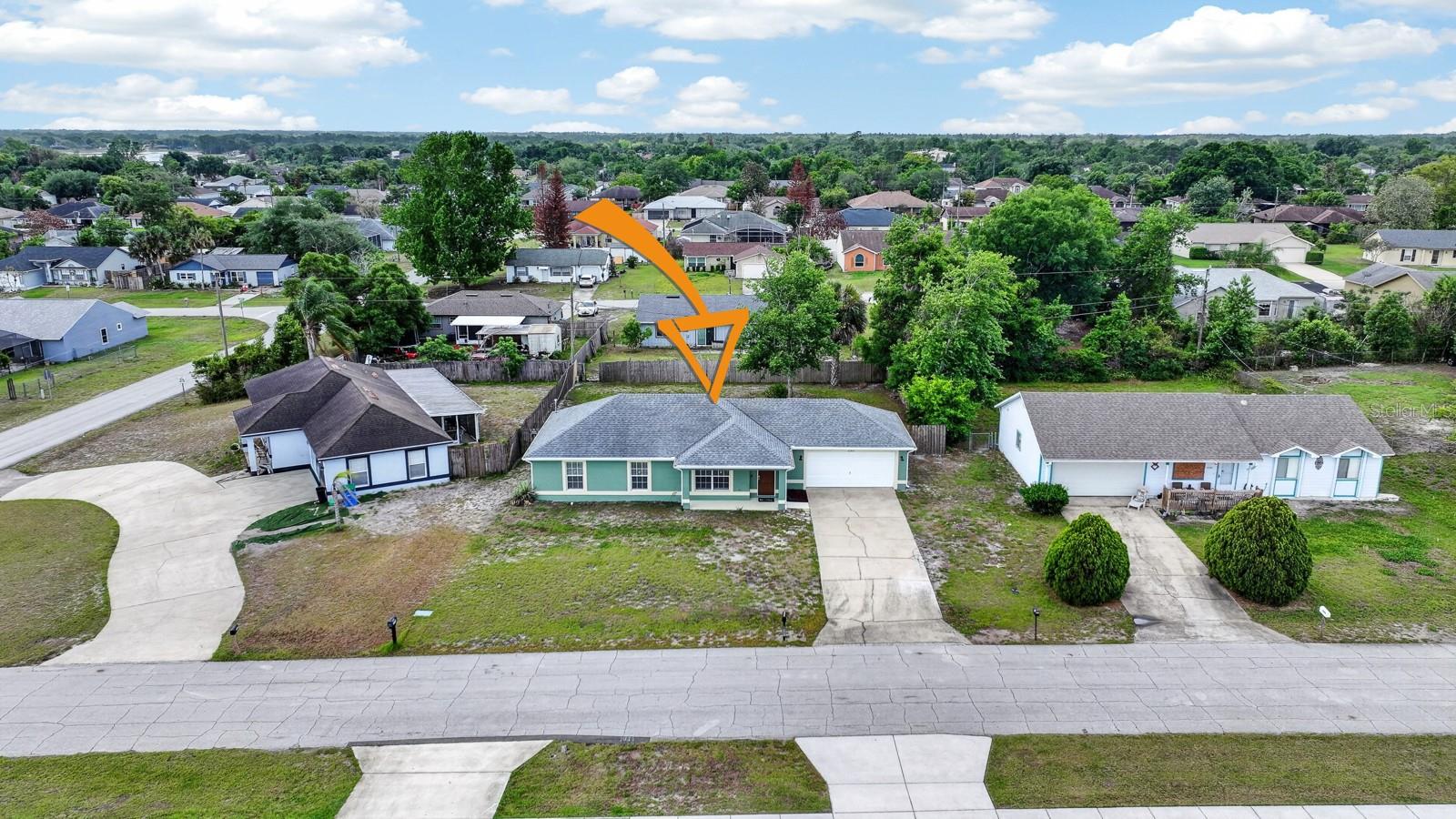 2301 WEATHERFORD DR, DELTONA, FL, 32738