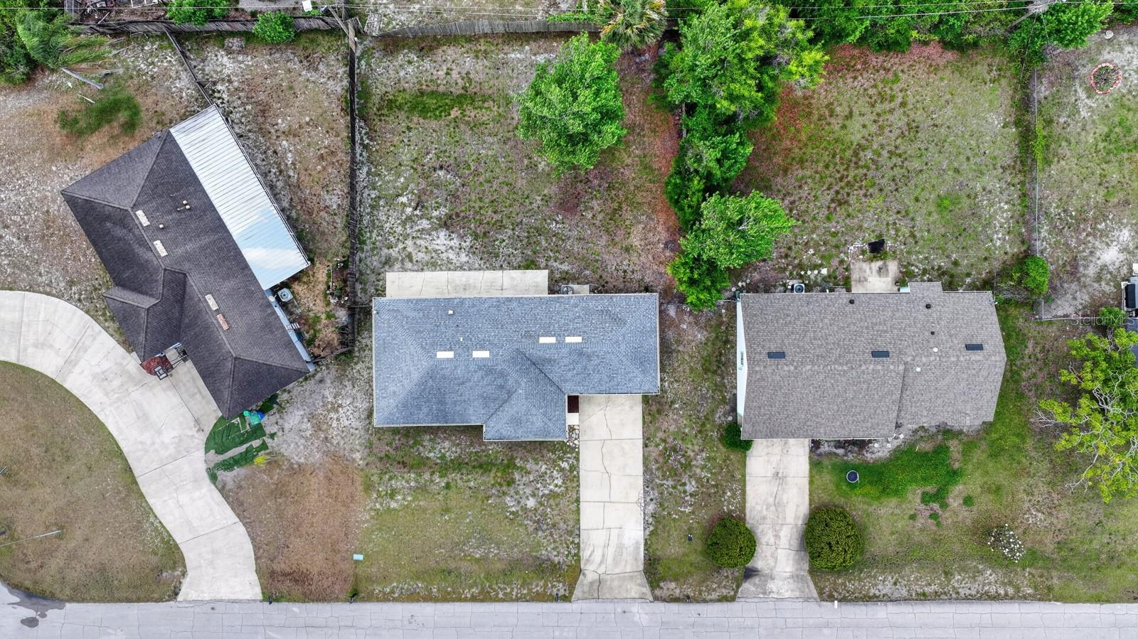 2301 WEATHERFORD DR, DELTONA, FL, 32738