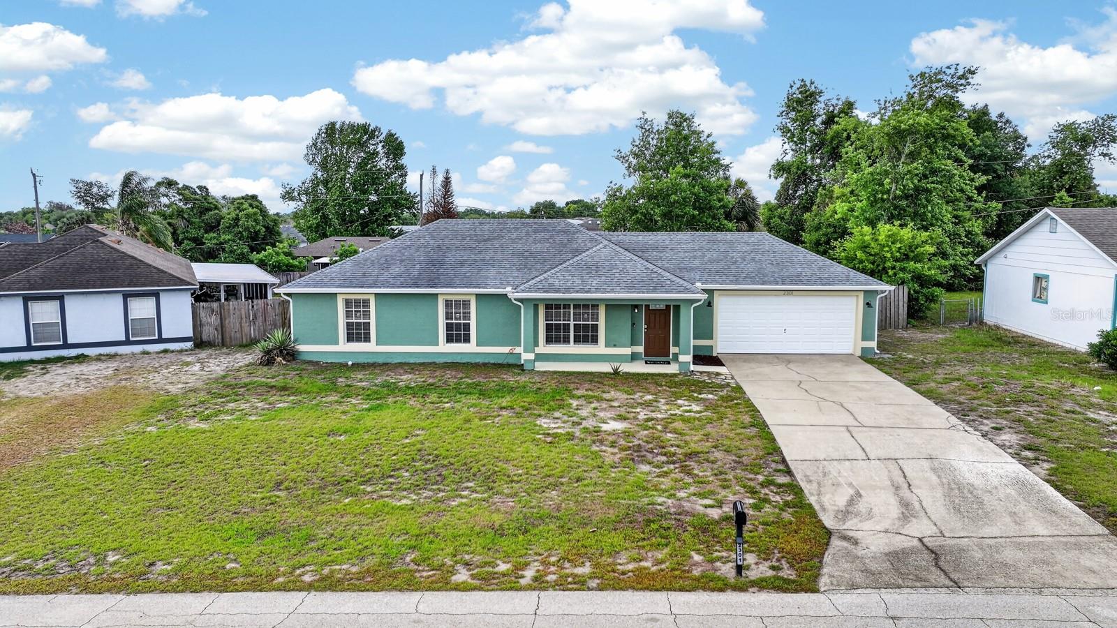 2301 WEATHERFORD DR, DELTONA, FL, 32738