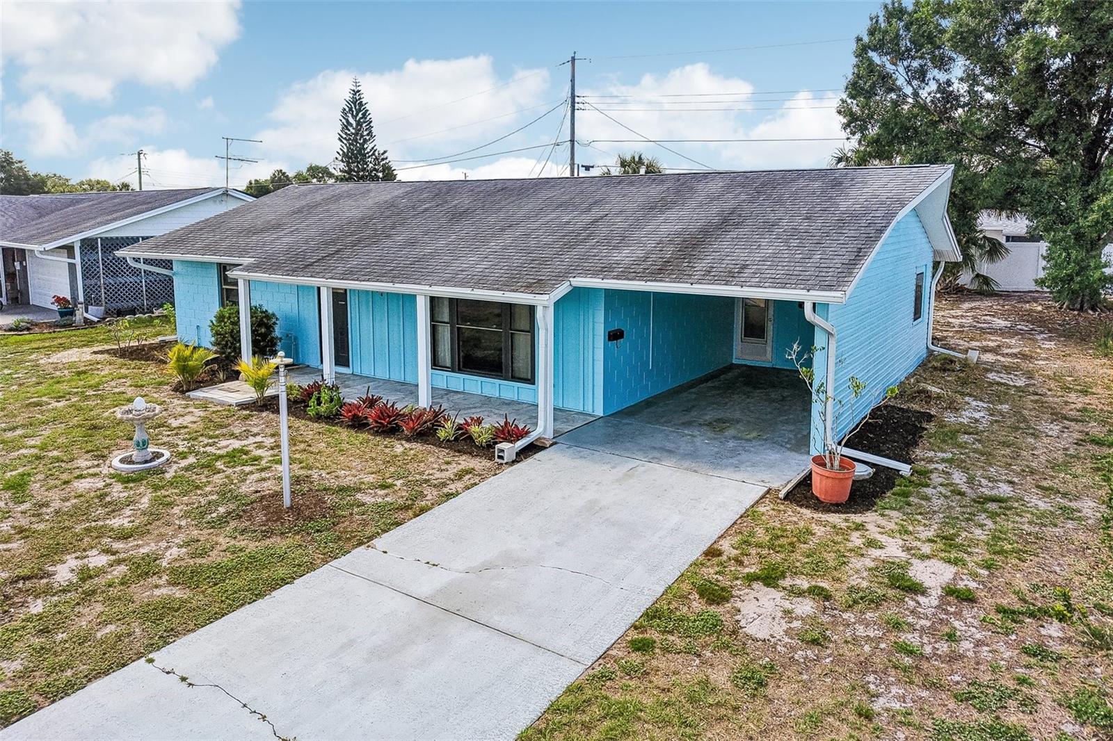 704 OJAI AVE, SUN CITY CENTER, FL, 33573