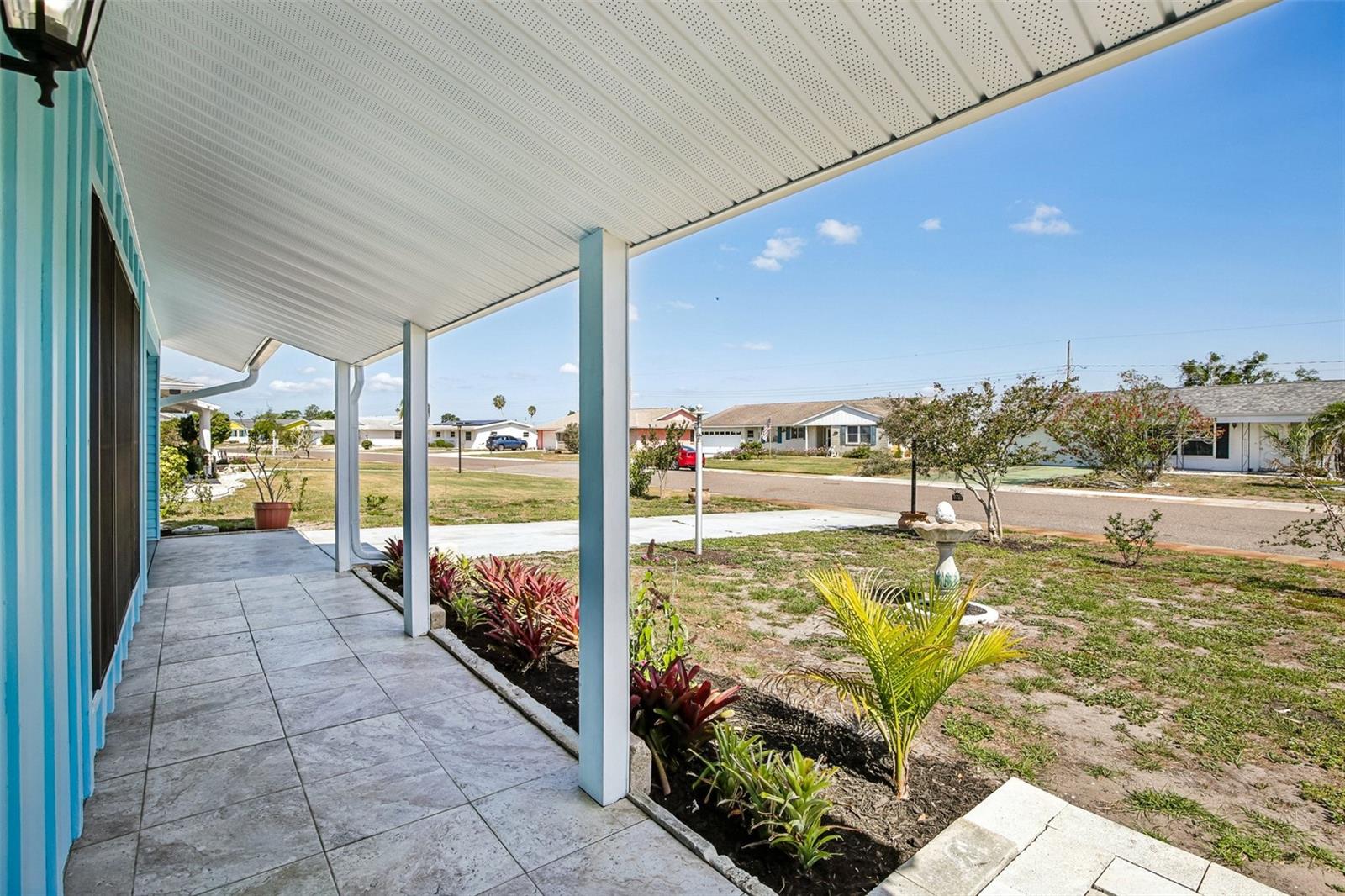 704 OJAI AVE, SUN CITY CENTER, FL, 33573