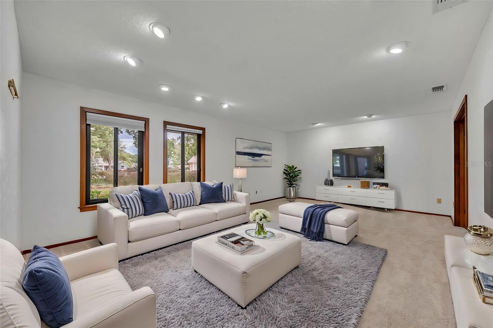 1001 VERSAILLES CT, MAITLAND, FL, 32751