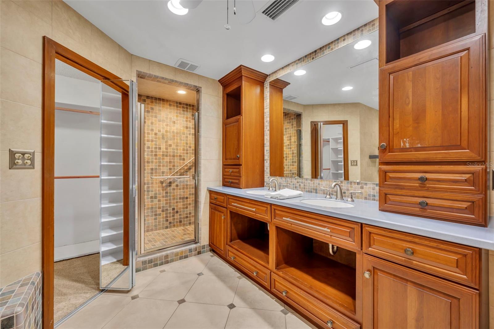 1001 VERSAILLES CT, MAITLAND, FL, 32751