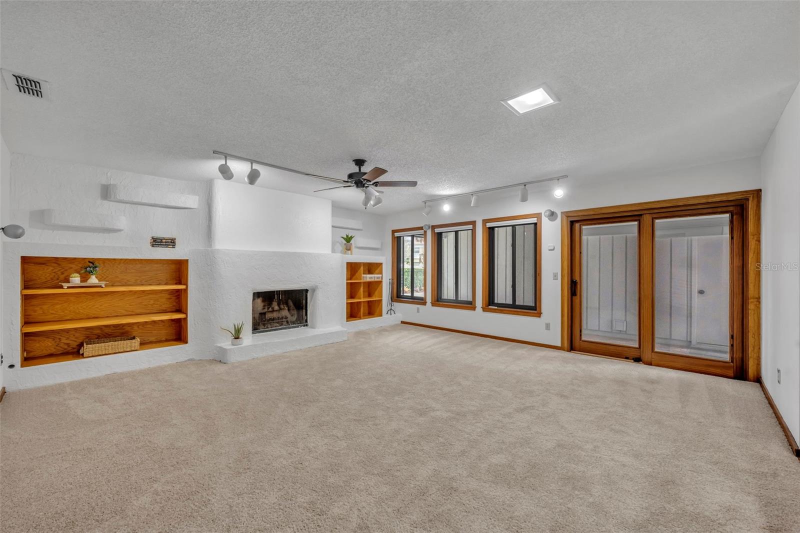 1001 VERSAILLES CT, MAITLAND, FL, 32751