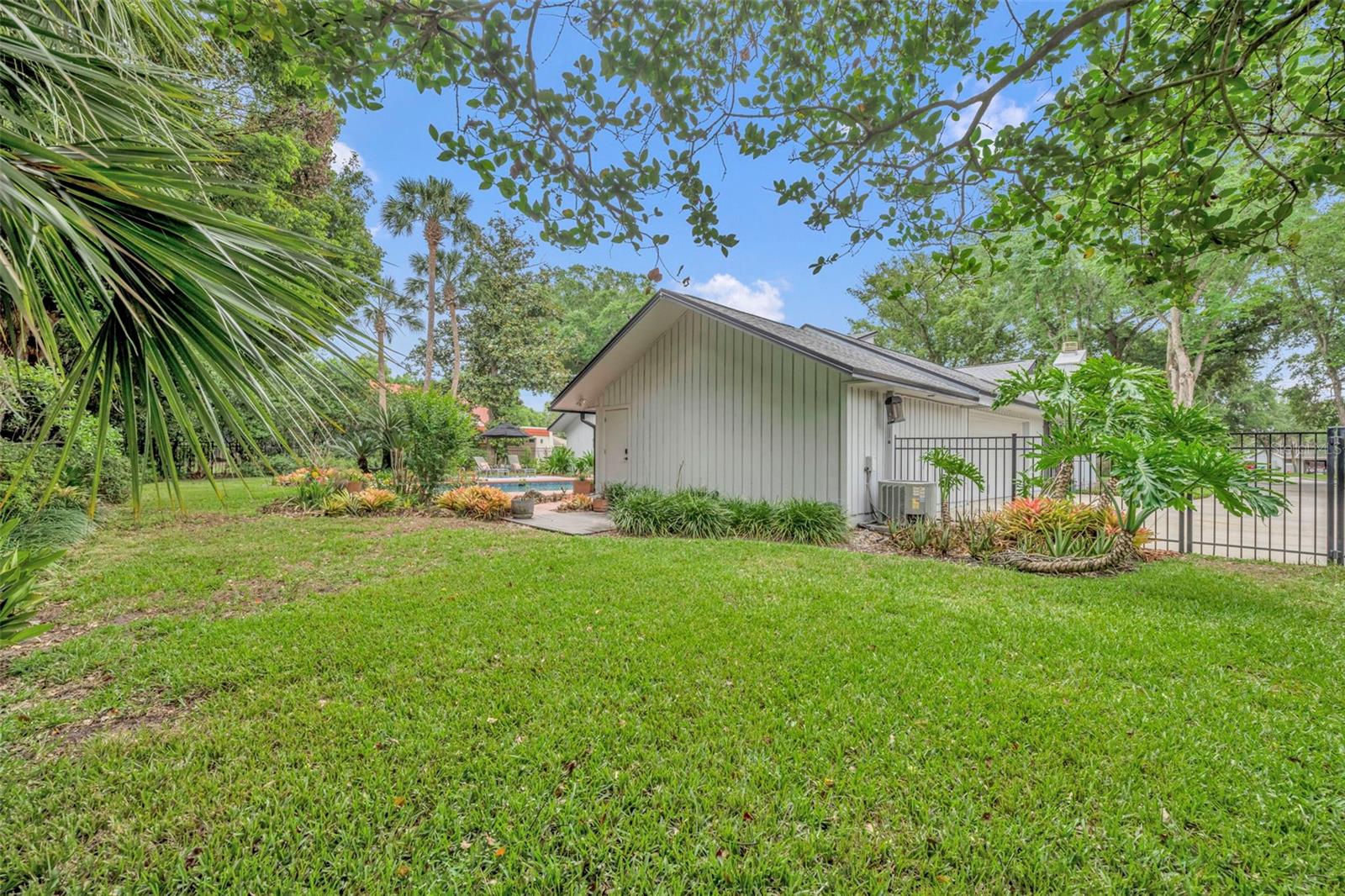 1001 VERSAILLES CT, MAITLAND, FL, 32751