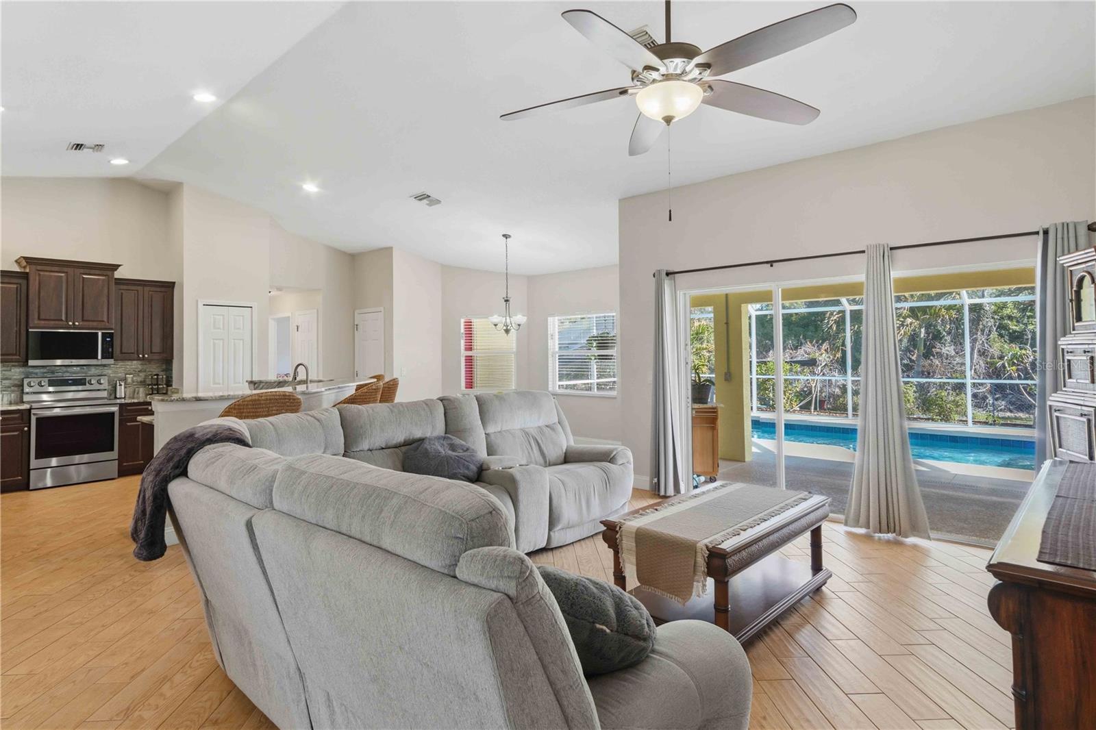 18204 ACKERMAN AVE, PORT CHARLOTTE, FL, 33948