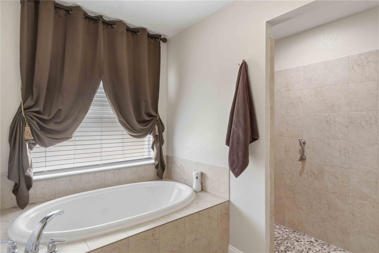 18204 ACKERMAN AVE, PORT CHARLOTTE, FL, 33948