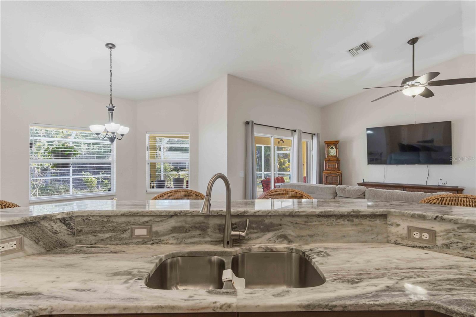 18204 ACKERMAN AVE, PORT CHARLOTTE, FL, 33948