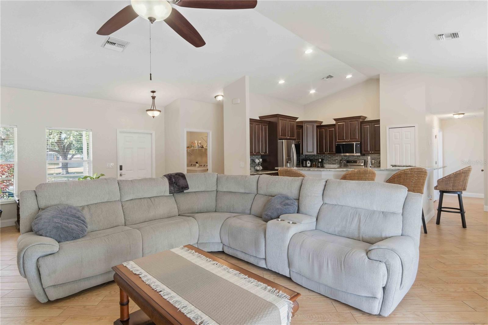 18204 ACKERMAN AVE, PORT CHARLOTTE, FL, 33948