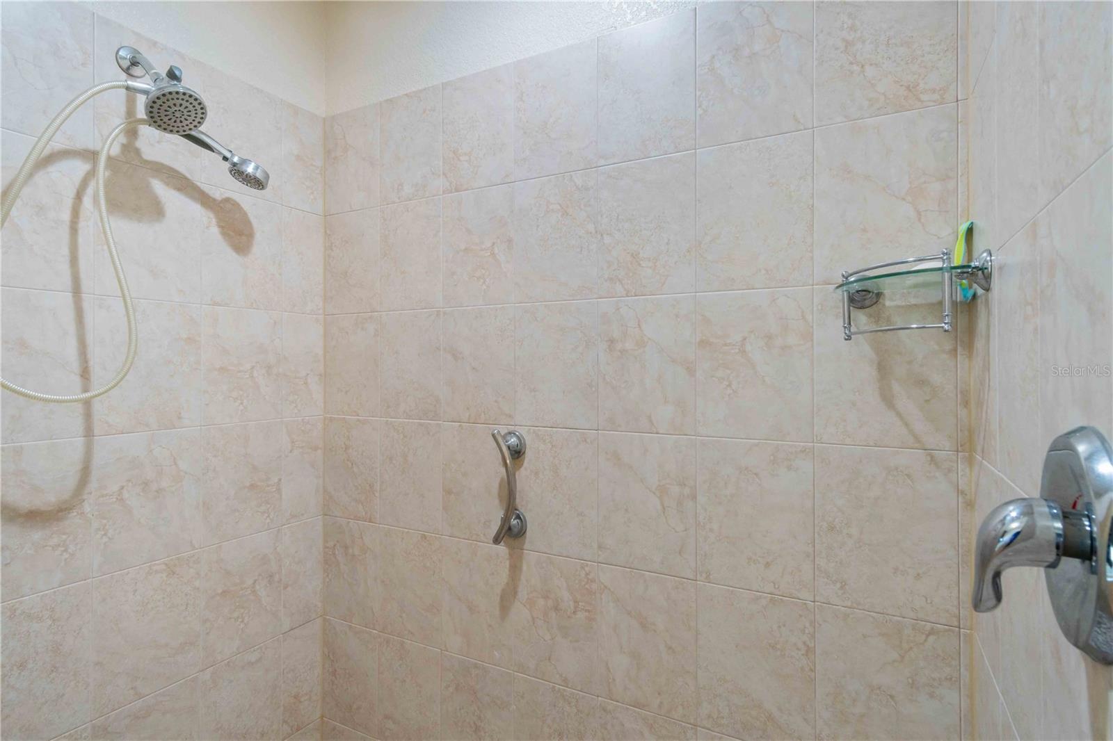 18204 ACKERMAN AVE, PORT CHARLOTTE, FL, 33948