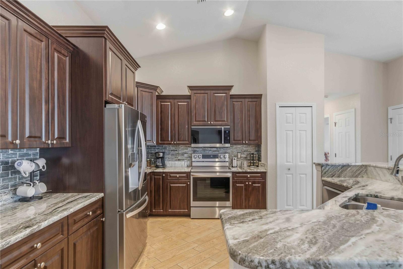 18204 ACKERMAN AVE, PORT CHARLOTTE, FL, 33948