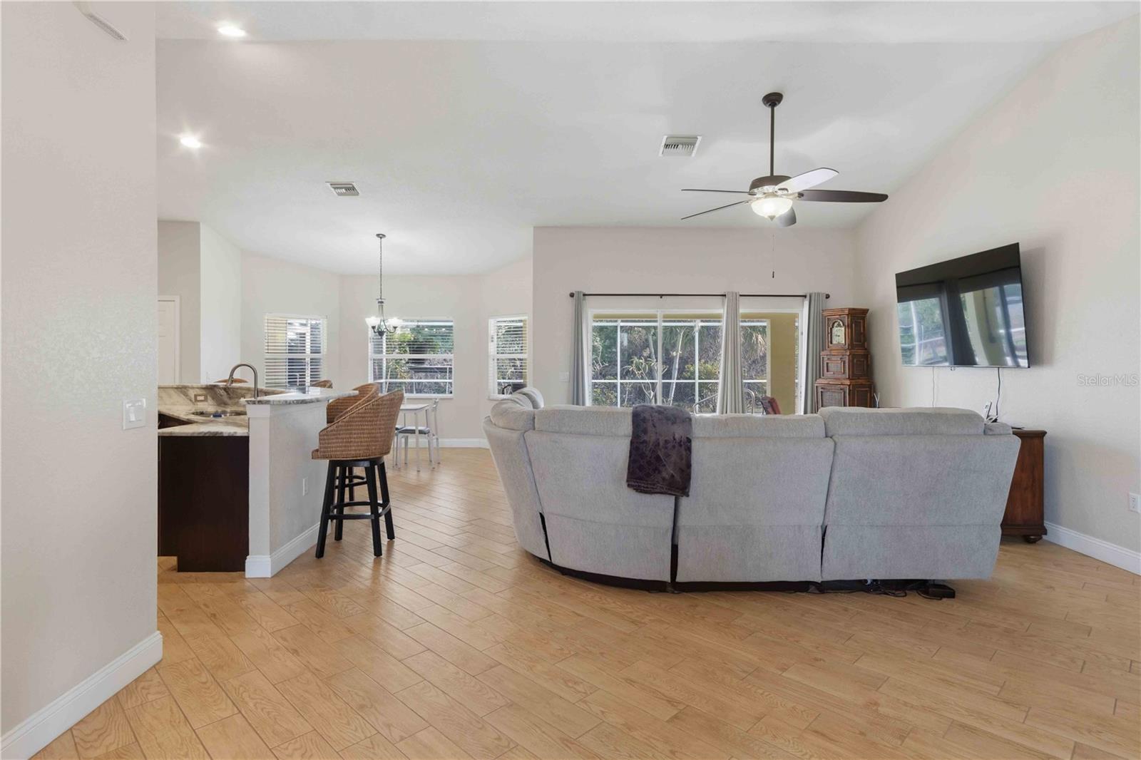 18204 ACKERMAN AVE, PORT CHARLOTTE, FL, 33948