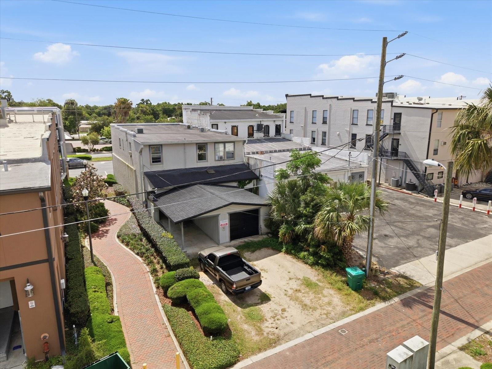61 N CENTRAL AVE, UMATILLA, FL, 32784