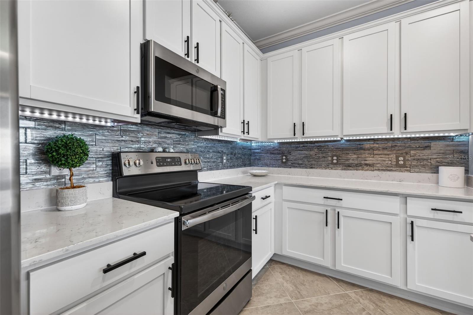 1020 TIDEWATER SHORES LOOP #301, BRADENTON, FL, 34208