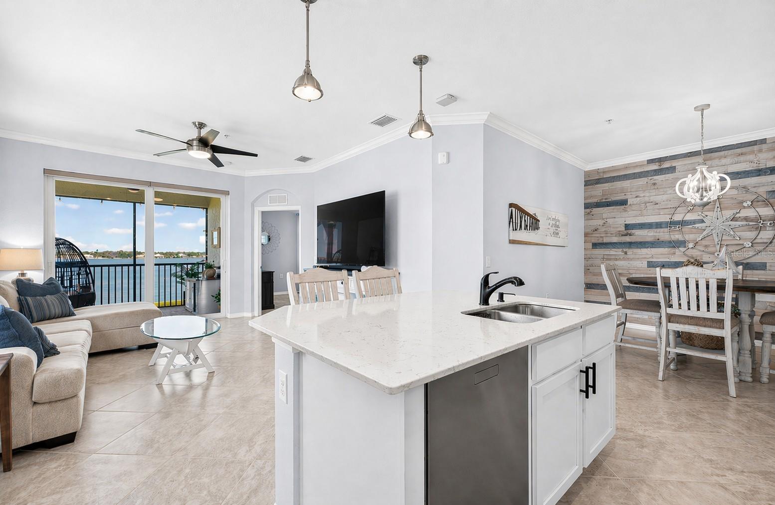 1020 TIDEWATER SHORES LOOP #301, BRADENTON, FL, 34208