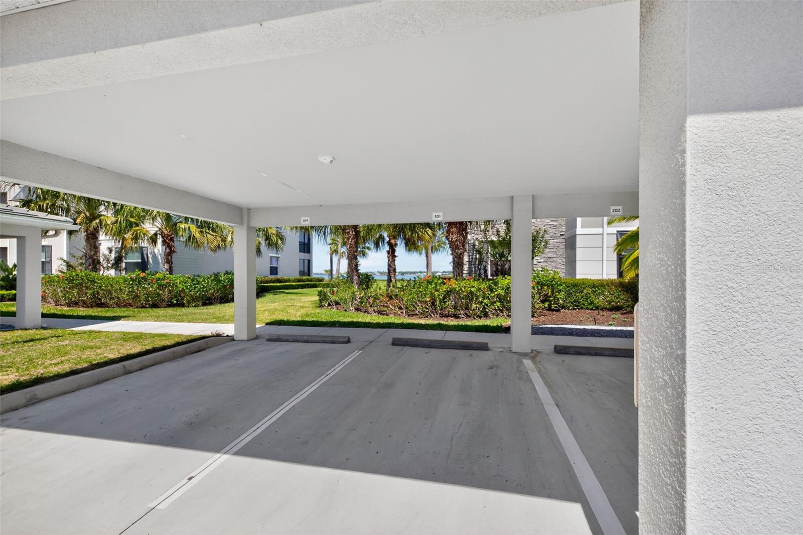 1020 TIDEWATER SHORES LOOP #301, BRADENTON, FL, 34208