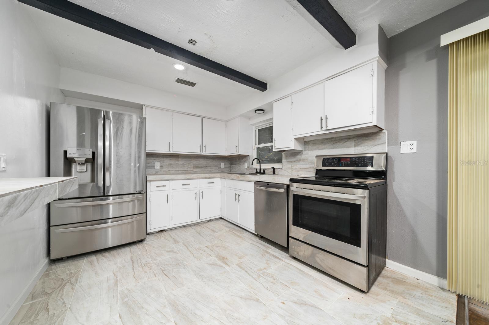 6531 HILL TOP RD, ORLANDO, FL, 32810