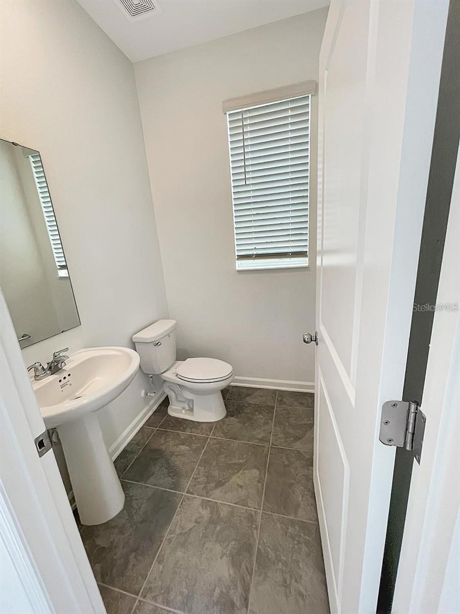 218 NINE IRON DR, DAVENPORT, FL, 33896