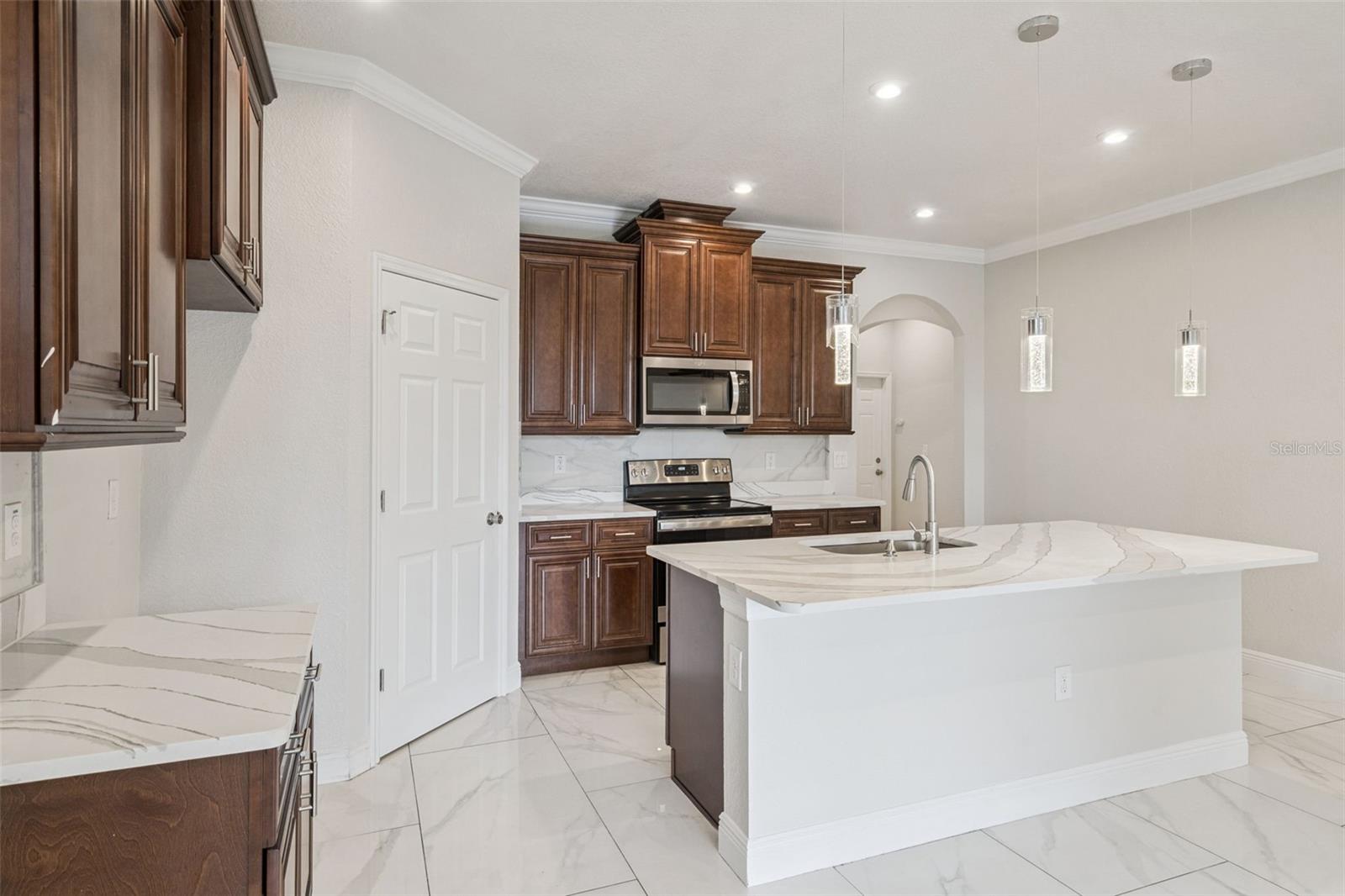 520 LEMON ST, AUBURNDALE, FL, 33823