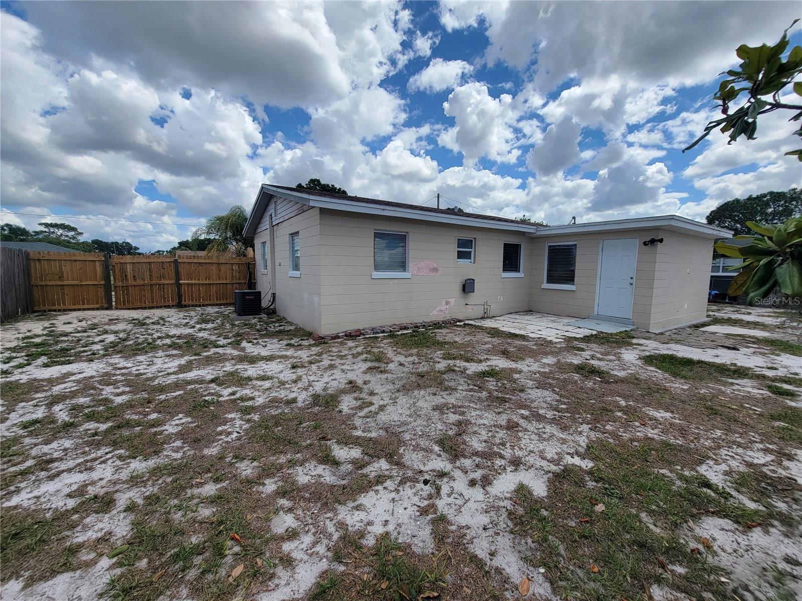 139 HARRISON ST, LAKE WALES, FL, 33859