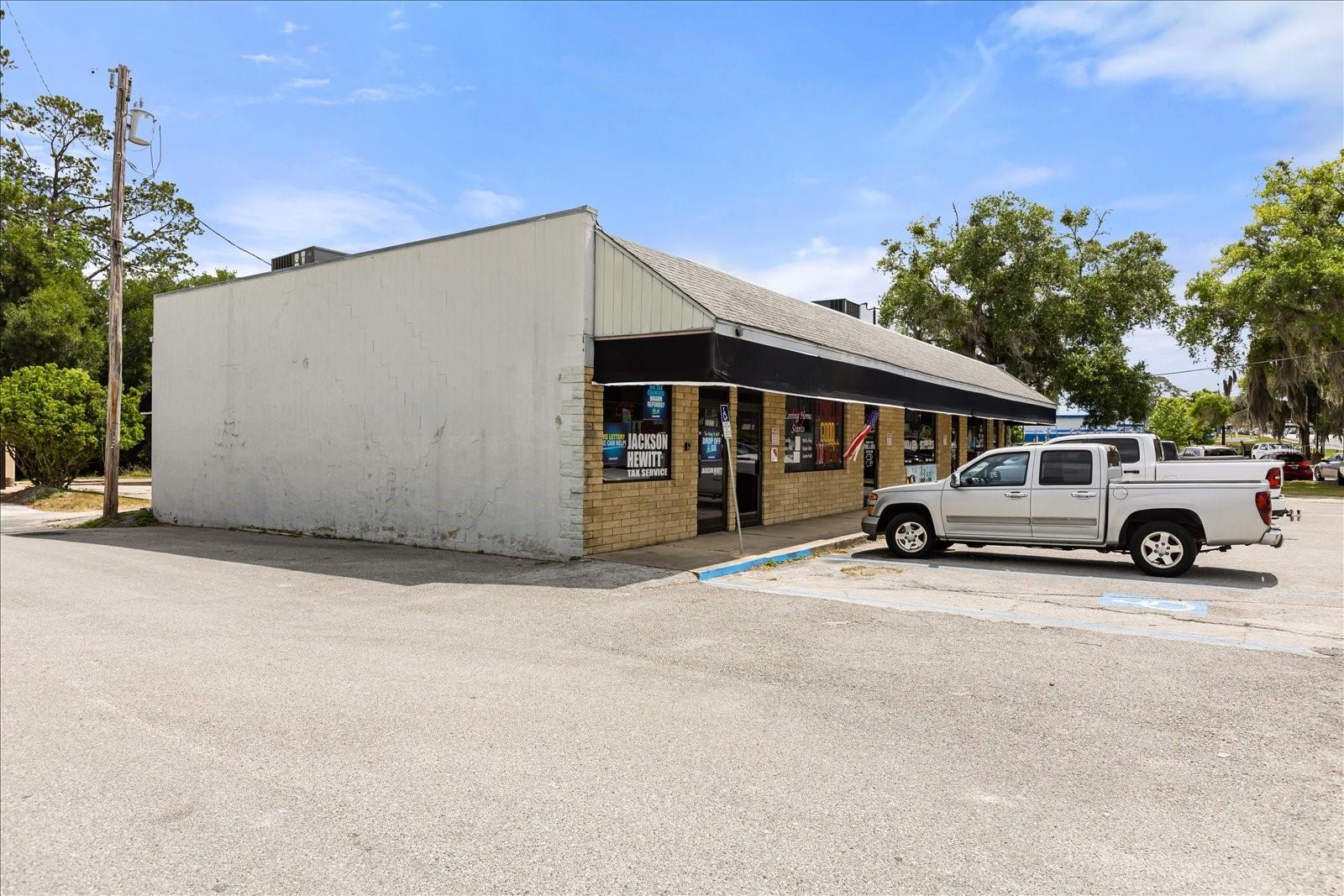 5053 SE ABSHIER BLVD BLVD, BELLEVIEW, FL, 34420