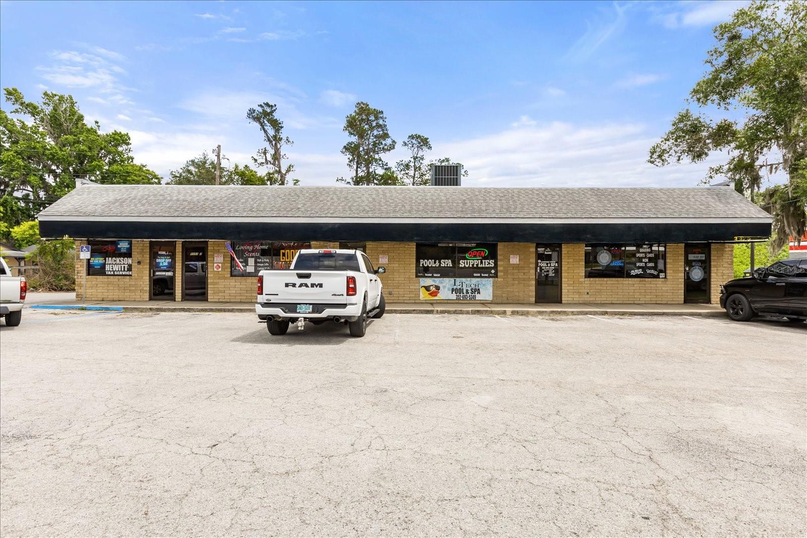5053 SE ABSHIER BLVD BLVD, BELLEVIEW, FL, 34420