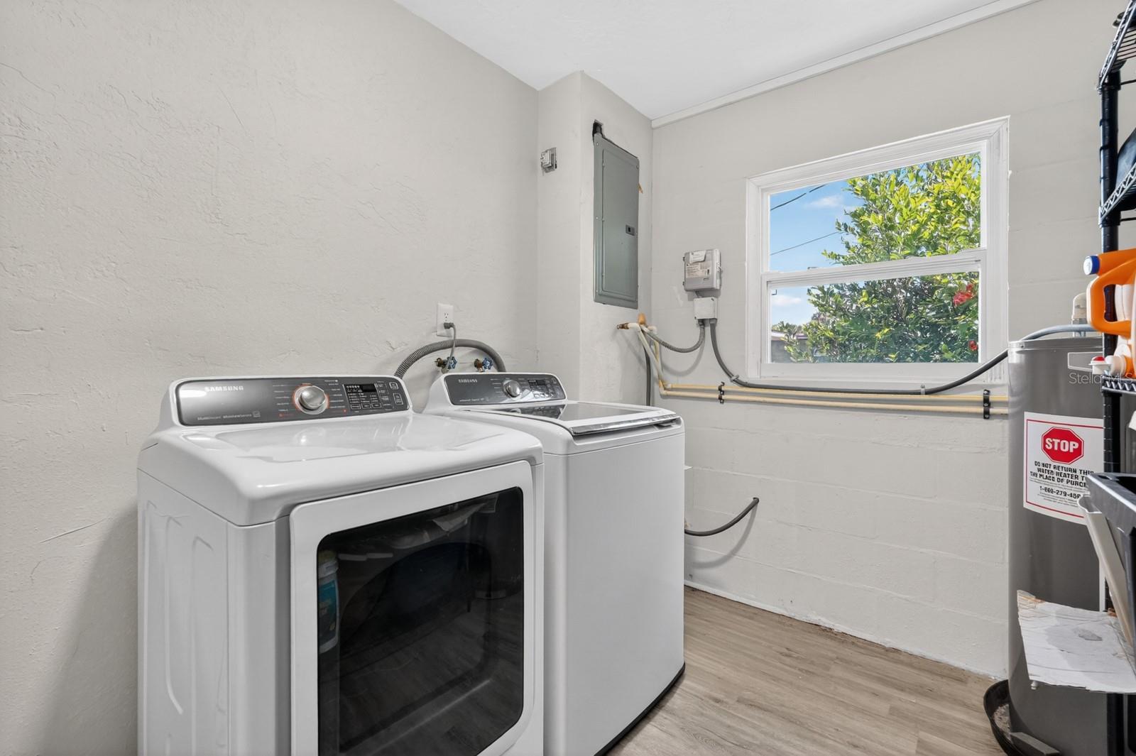 1030 ALICE DR, DAYTONA BEACH, FL, 32117