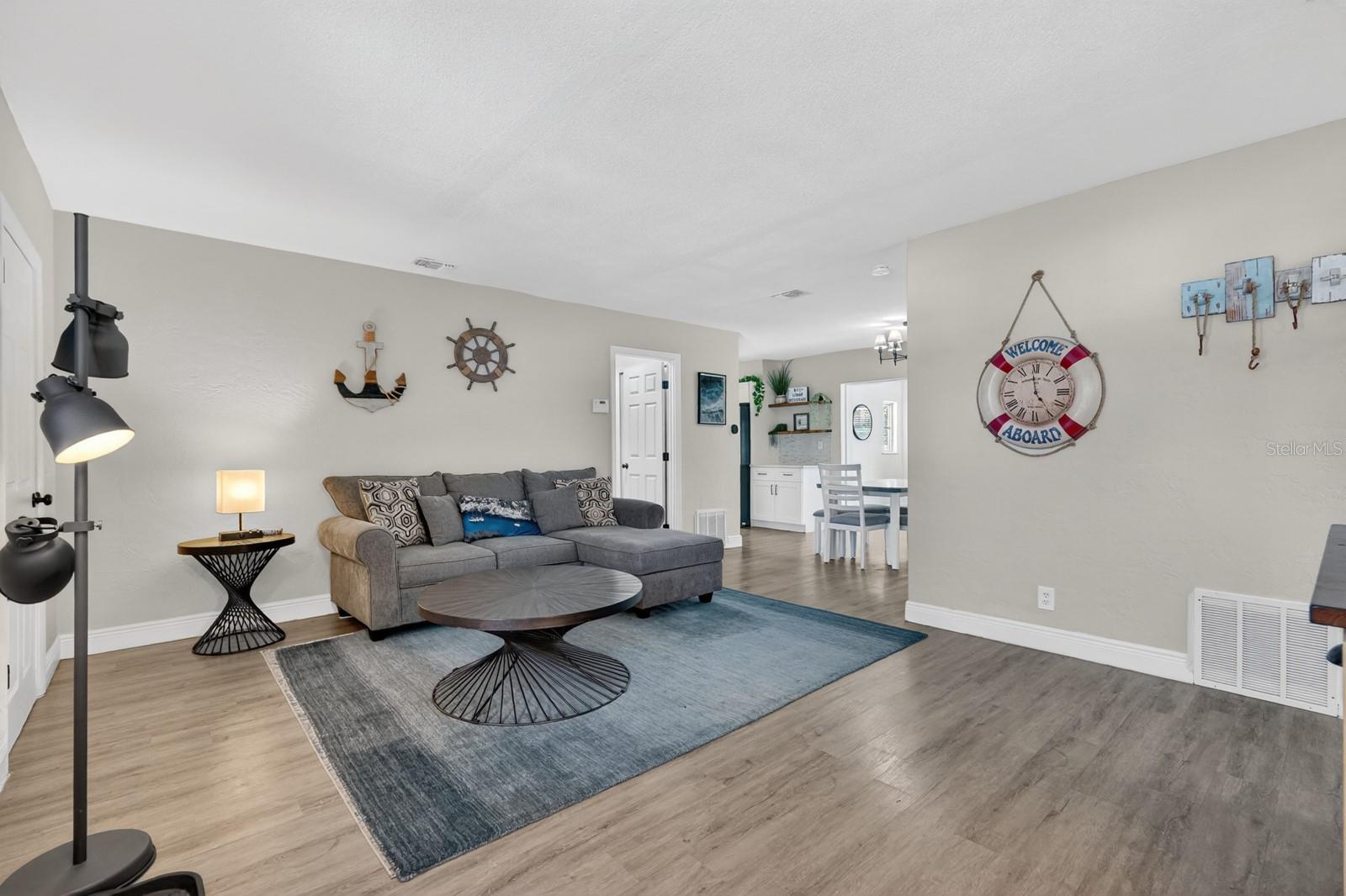 1030 ALICE DR, DAYTONA BEACH, FL, 32117