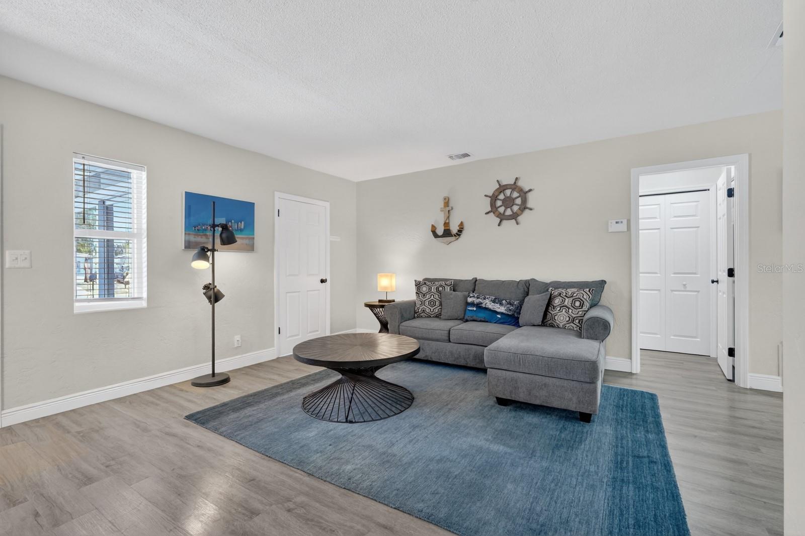 1030 ALICE DR, DAYTONA BEACH, FL, 32117