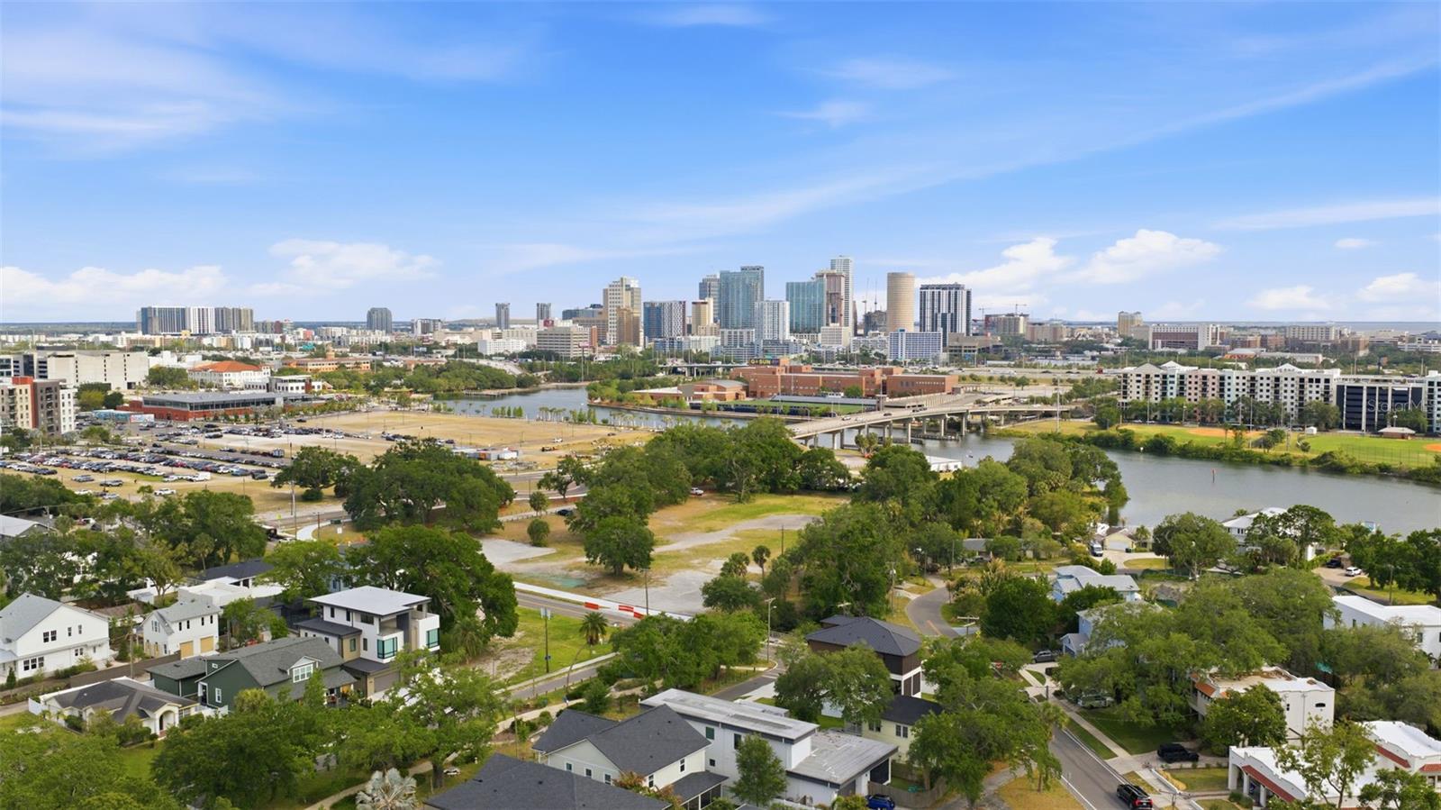 2301 N RIDGEWOOD AVE, TAMPA, FL, 33602